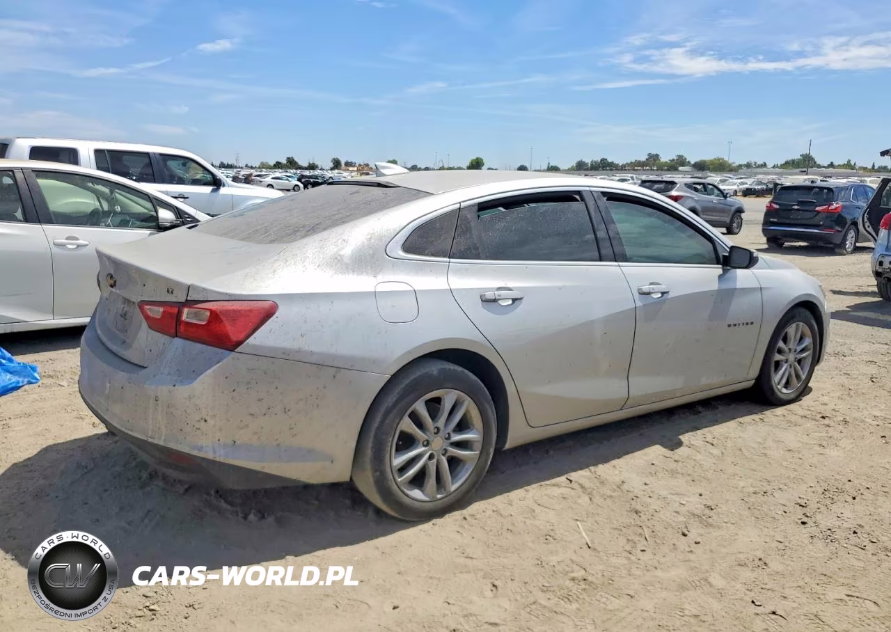 2018 Chevrolet Malibu Lt VIN:1G1ZD5ST5JF186822 - 3