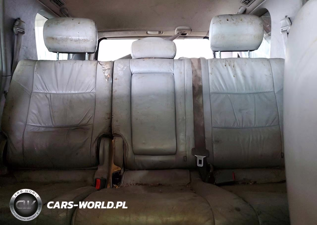 2004 Toyota Sequoia Sr5 VIN:5TDBT44A44S212607 - 10