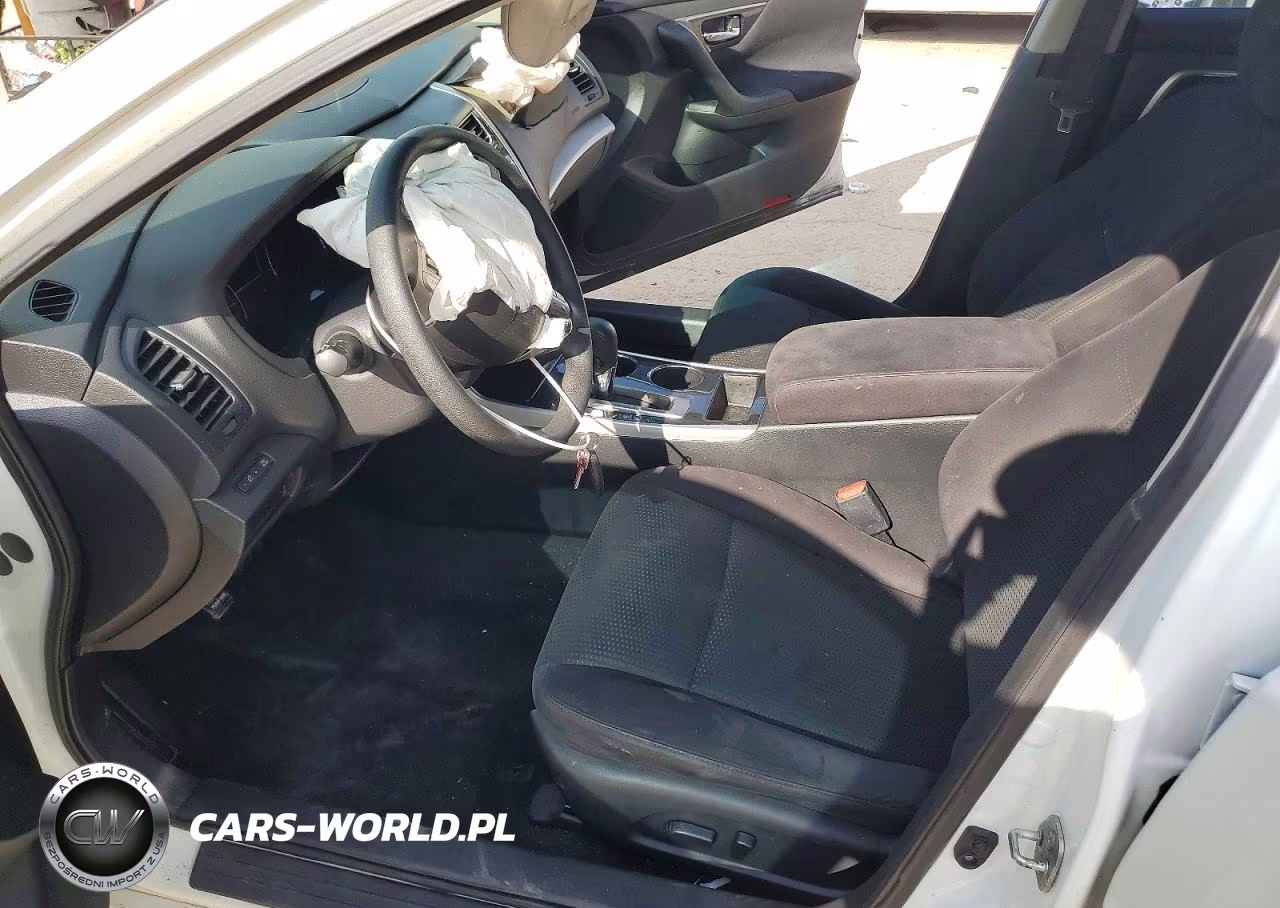 2014 Nissan Altima 2.5 S VIN:1N4AL3AP4EN330913 - 7