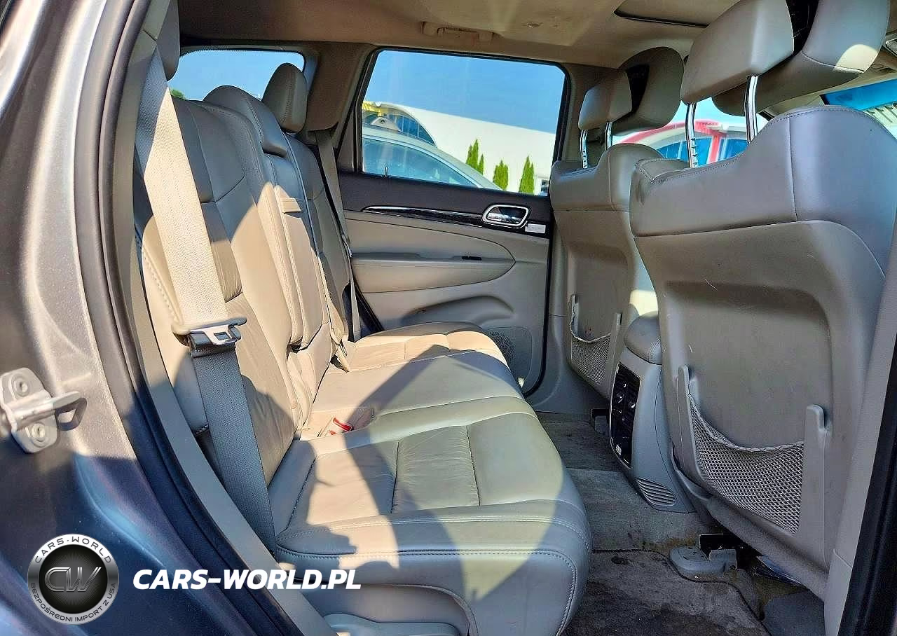 2012 Jeep Grand Cherokee Laredo VIN:1C4RJFAG7CC179336 - 11