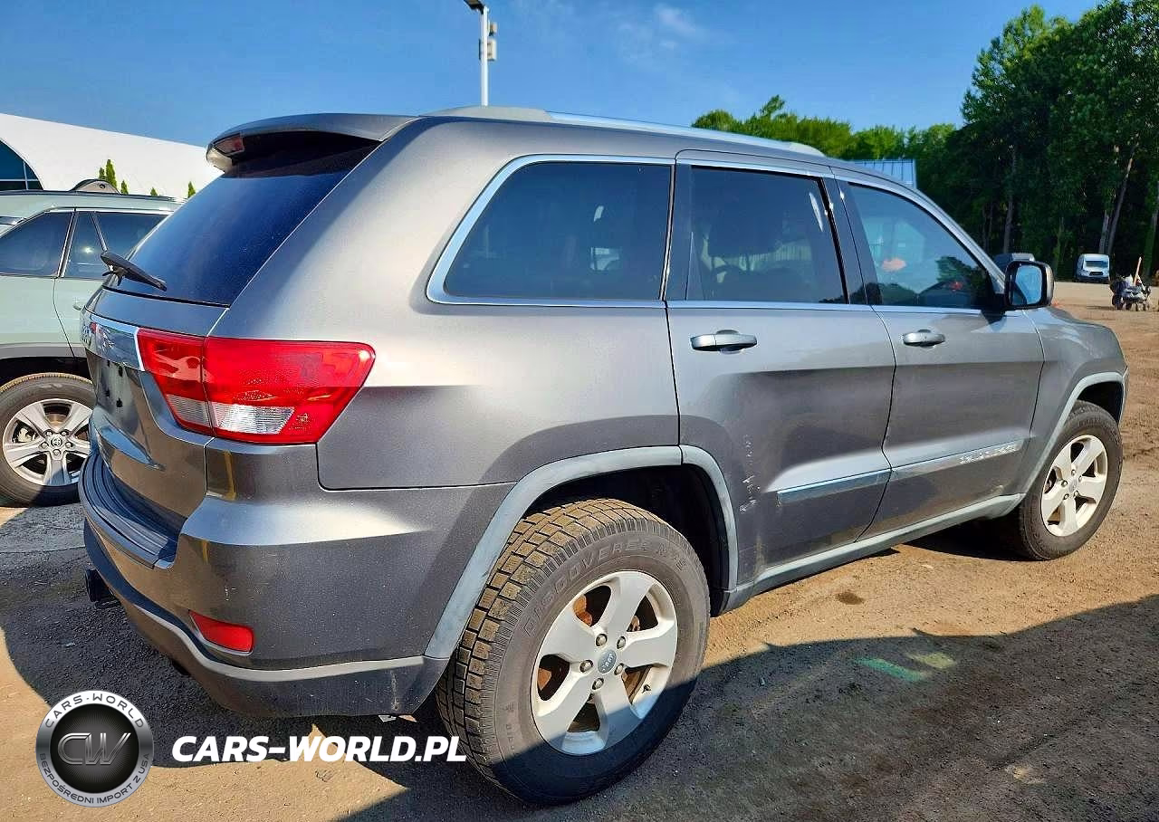 2012 Jeep Grand Cherokee Laredo VIN:1C4RJFAG7CC179336 - 3