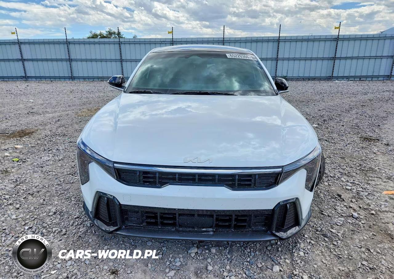 2025 Kia K4 Gt Line VIN:3KPFW4DE6SE197417 - 5