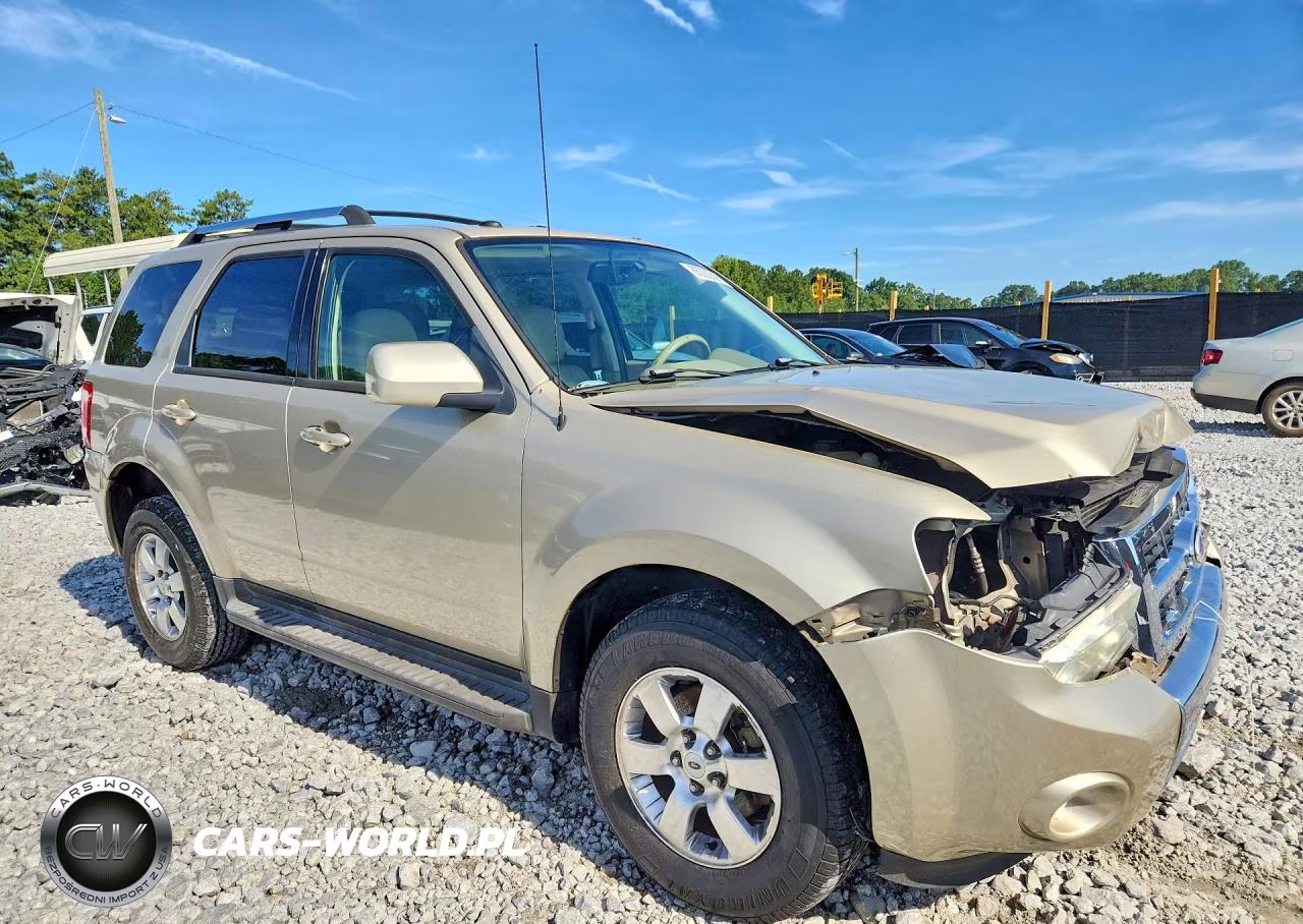2010 Ford Escape Limited VIN:1FMCU0EG2AKA43103 - 4