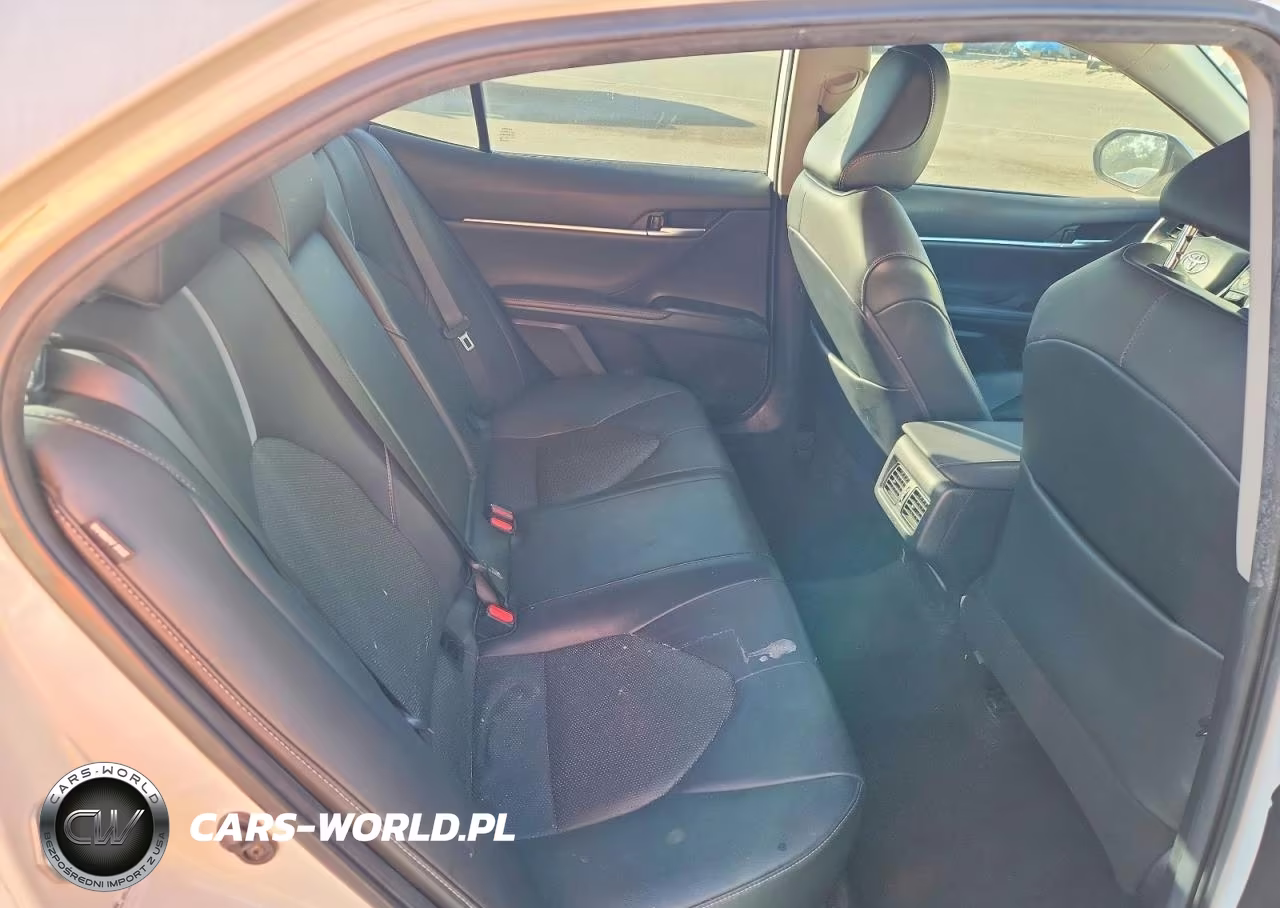 2021 Toyota Camry Xse VIN:4T1K61AK6MU455183 - 10