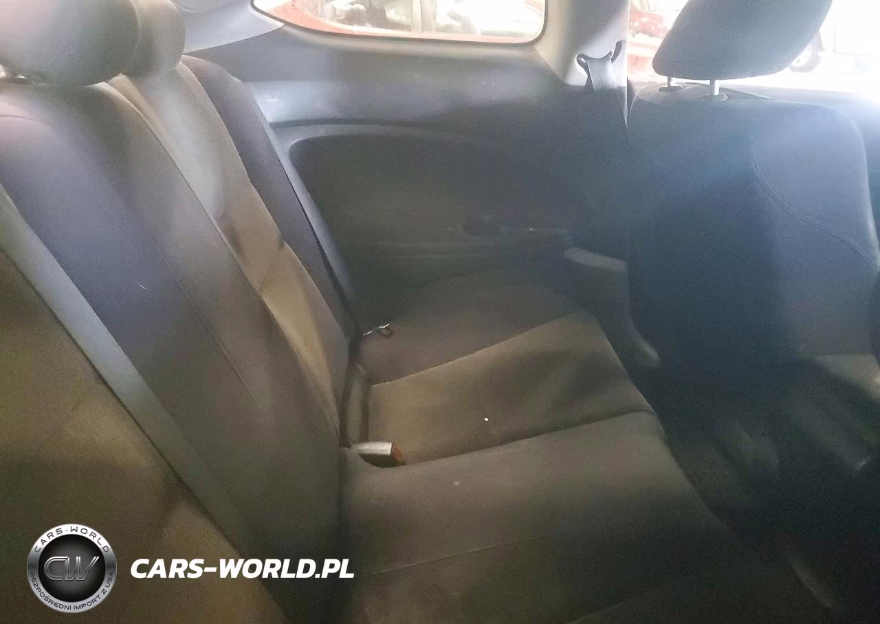 2010 Honda Accord Lx VIN:1HGCS1B33AA019918 - 10