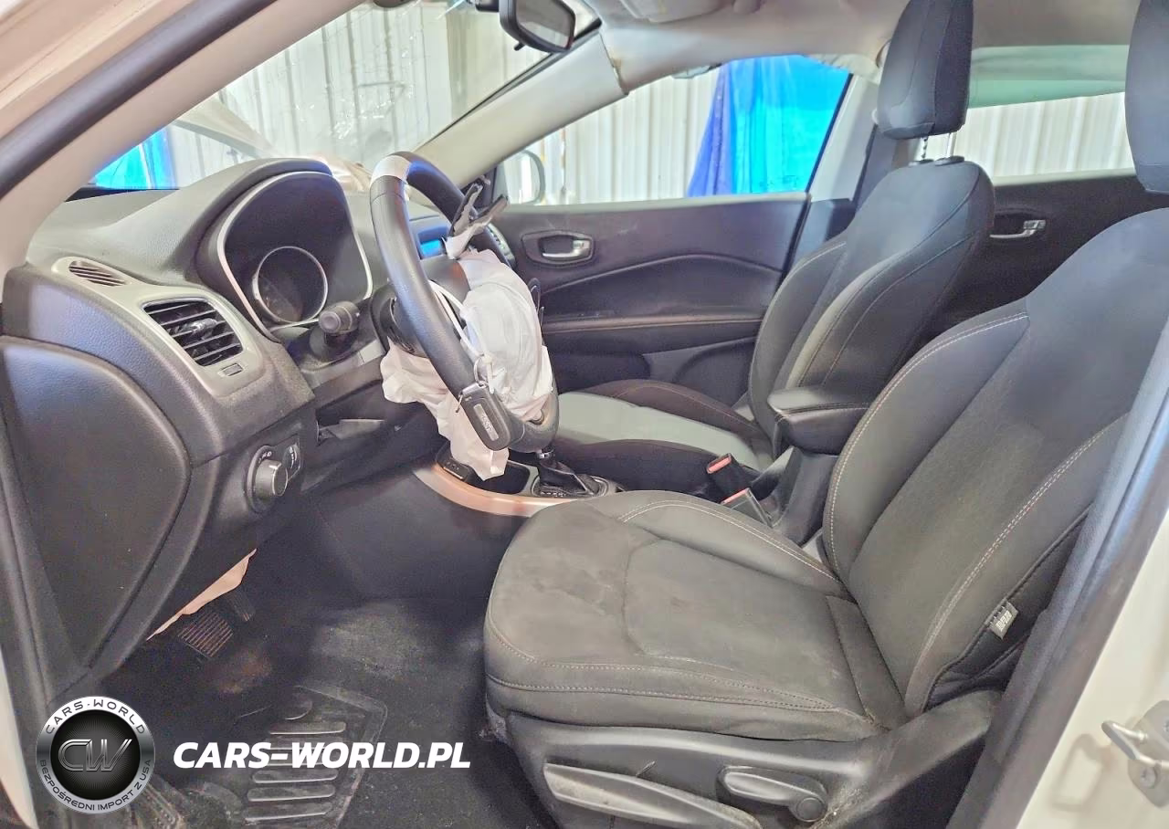 2019 Jeep Compass Sport VIN:3C4NJCAB8KT835158 - 7