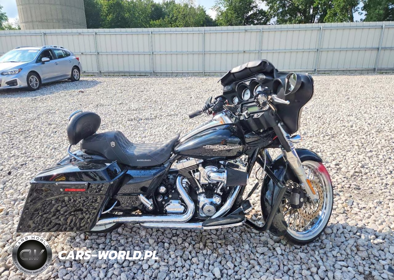 2012 Harley-Davidson Flhx Street Glide – zdjęcie 1 z 9