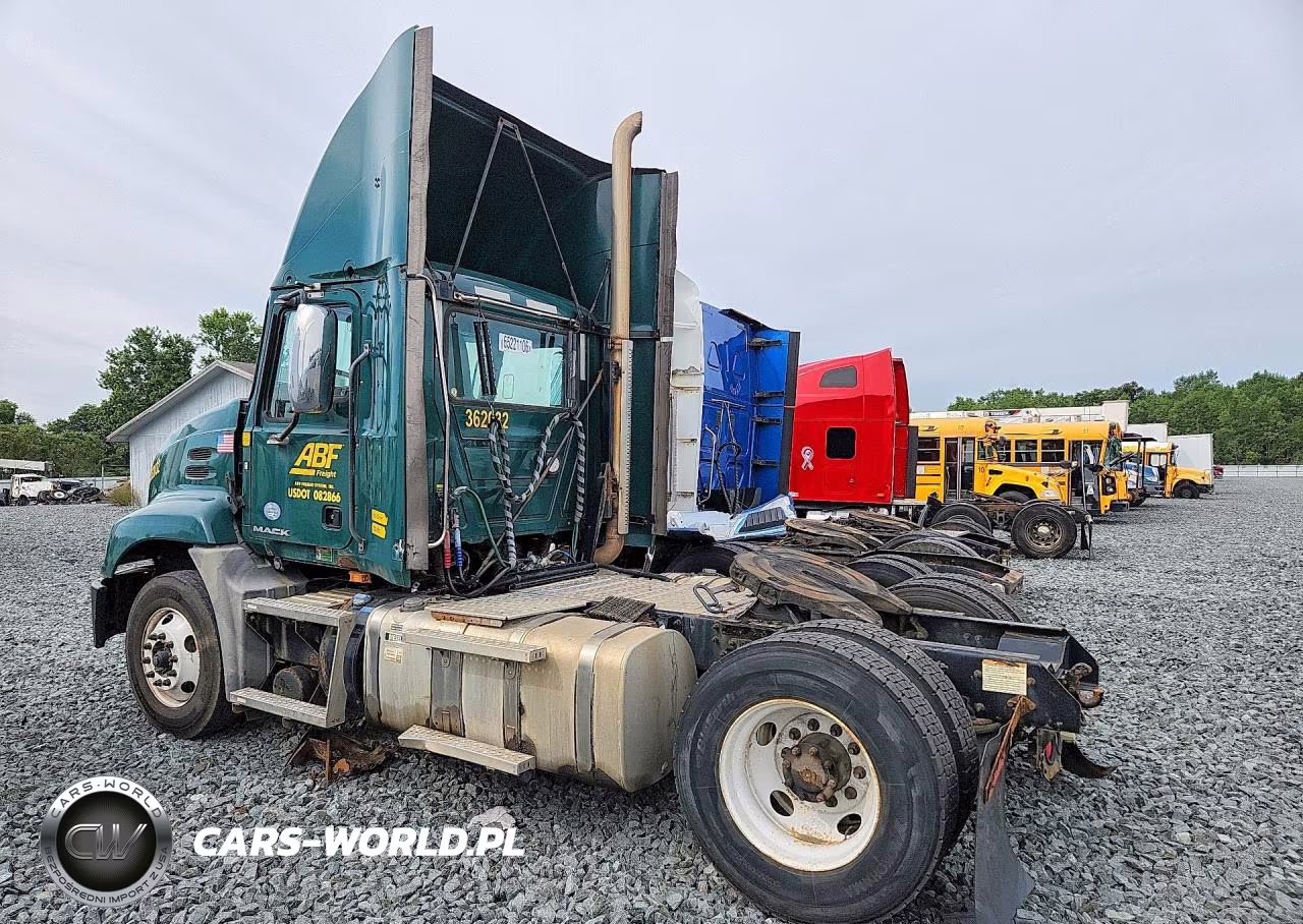 2017 Mack Cxu612 Semi Truck VIN:1M1AW01X8HM009340 - 2