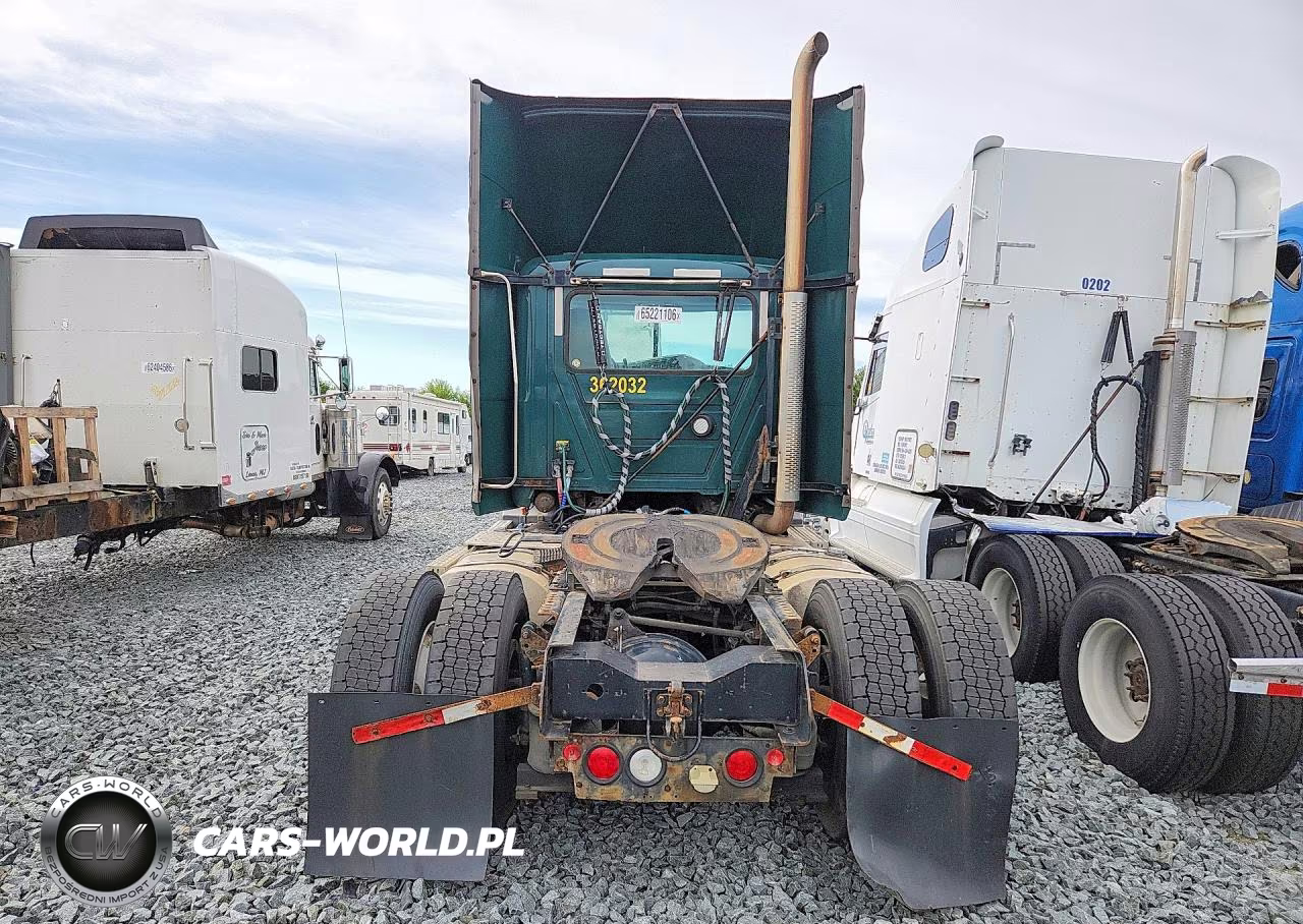 2017 Mack Cxu612 Semi Truck VIN:1M1AW01X8HM009340 - 6