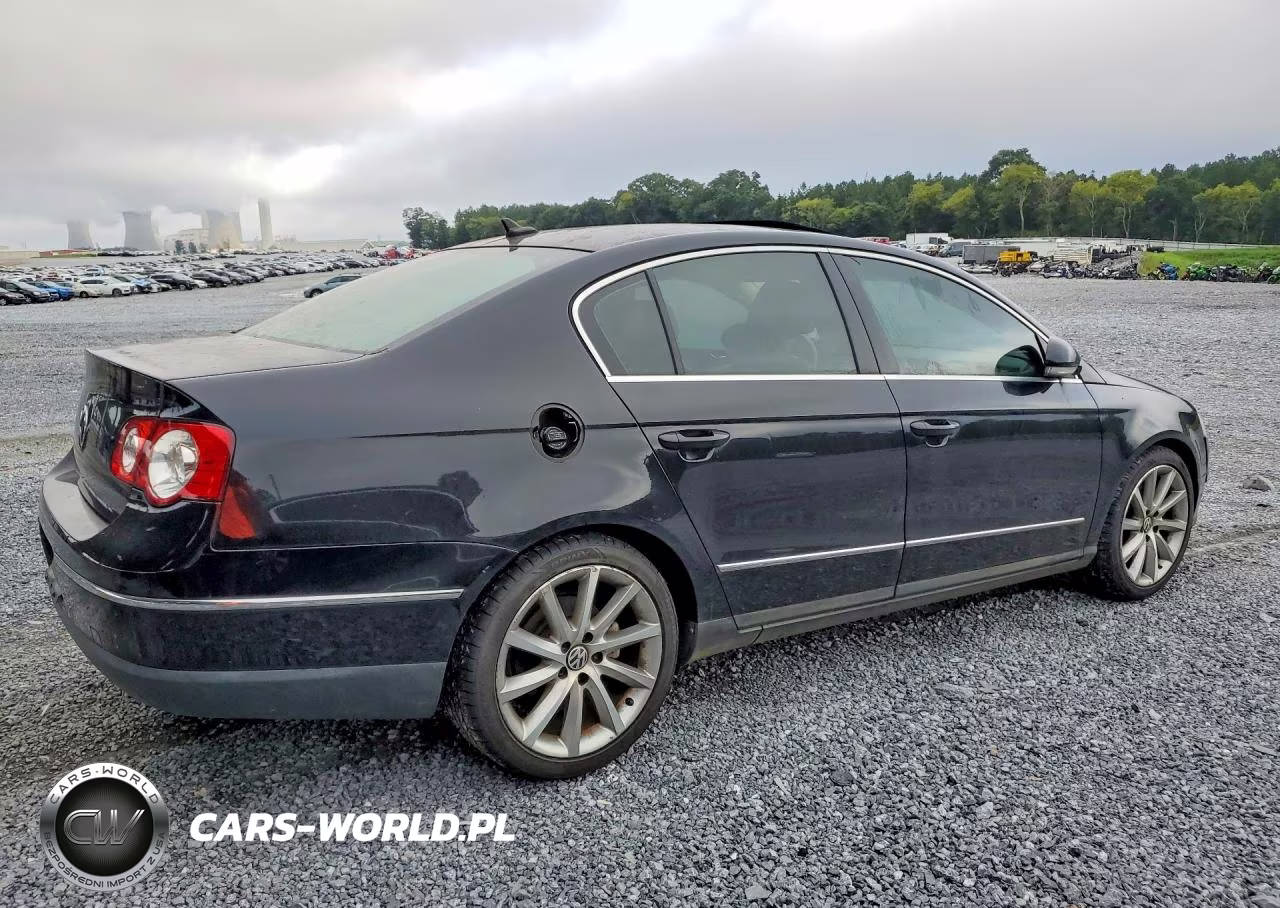 2007 Volkswagen Passat 2.0T Sport VIN:WVWHK73C57E170458 - 3