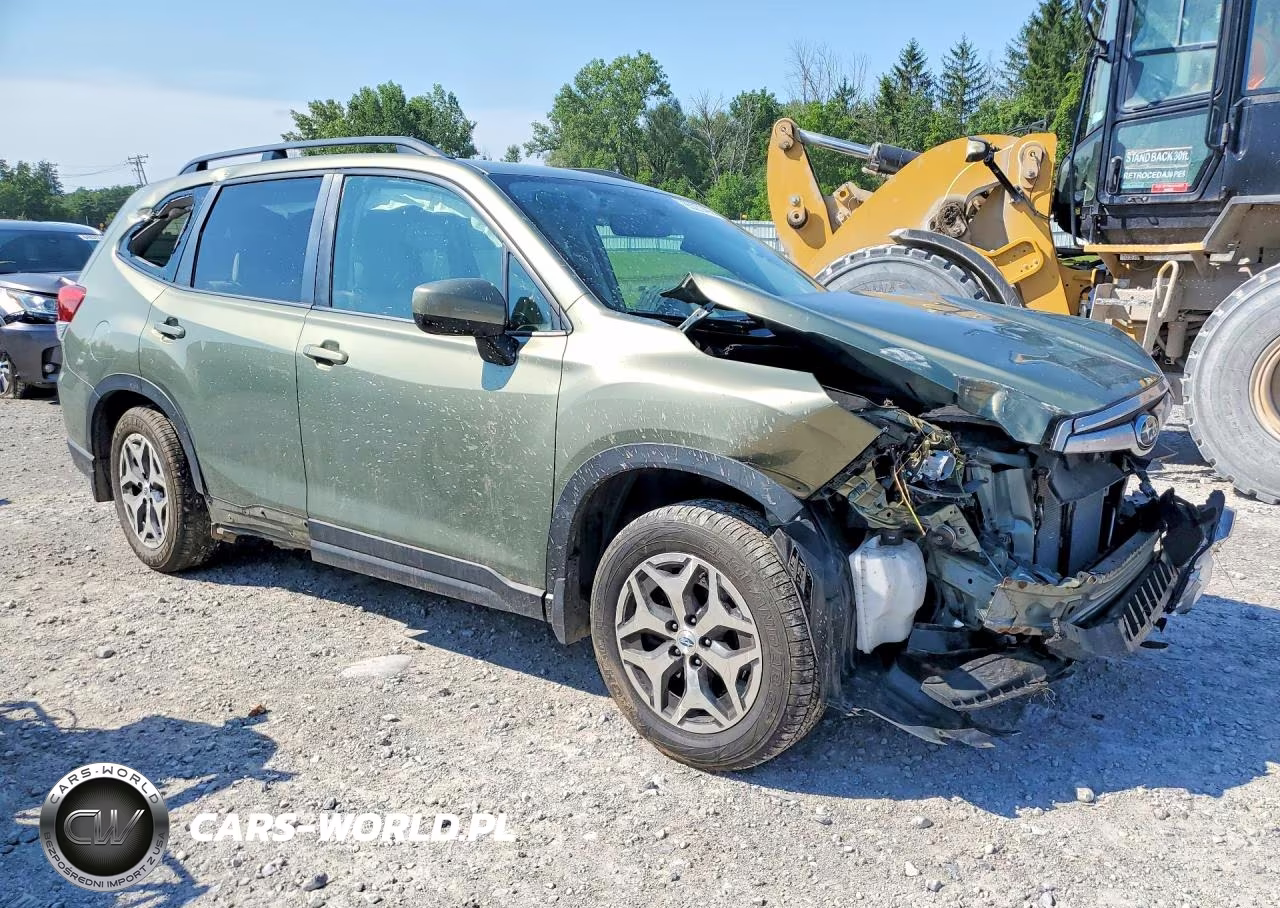 2020 Subaru Forester Premium VIN:JF2SKAJC4LH427738 - 4