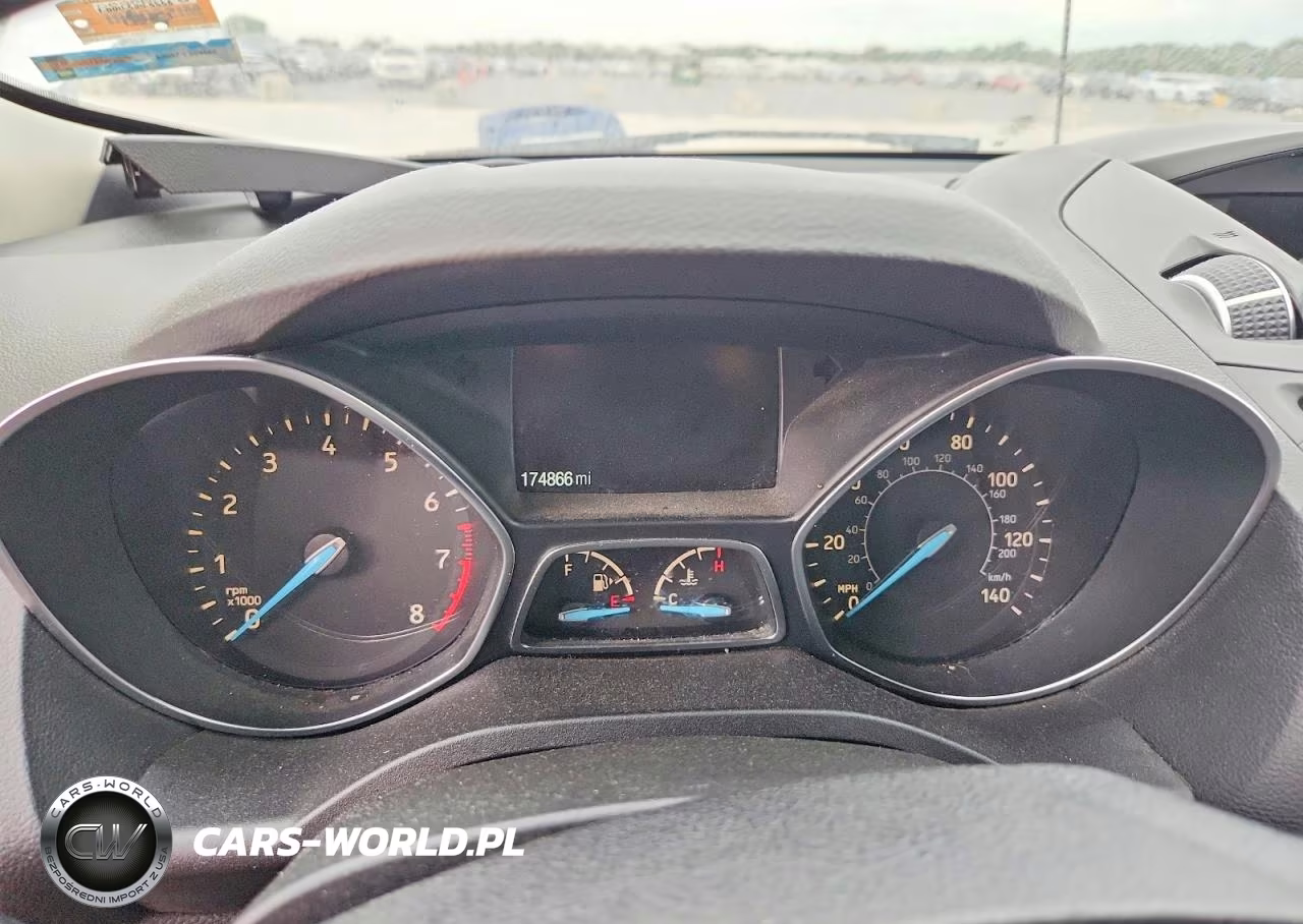 2018 Ford Escape Se VIN:1FMCU9GD4JUB36295 - 9