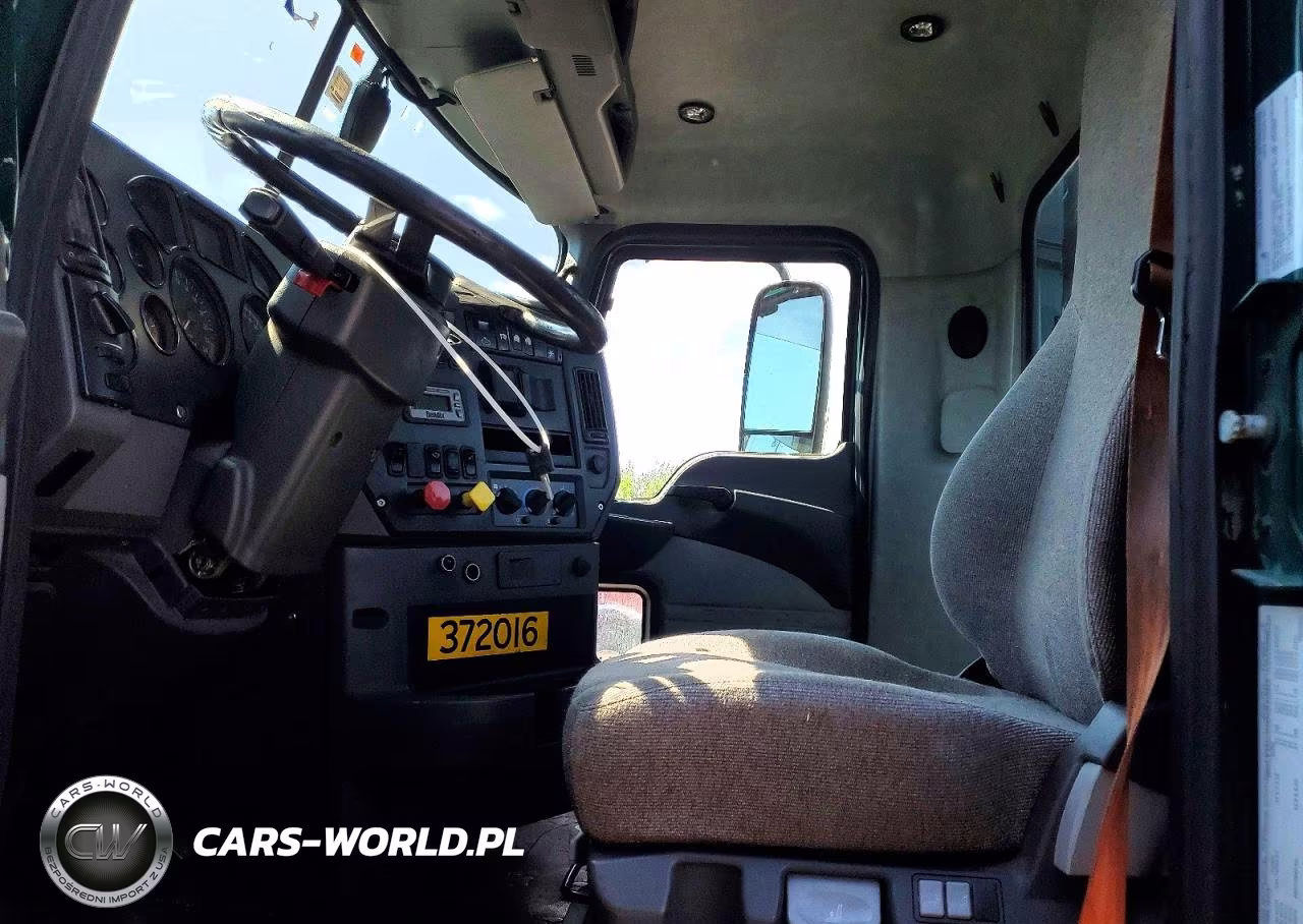 2018 Mack Cxu612 Semi Truck VIN:1M1AW01X7JM010646 - 7