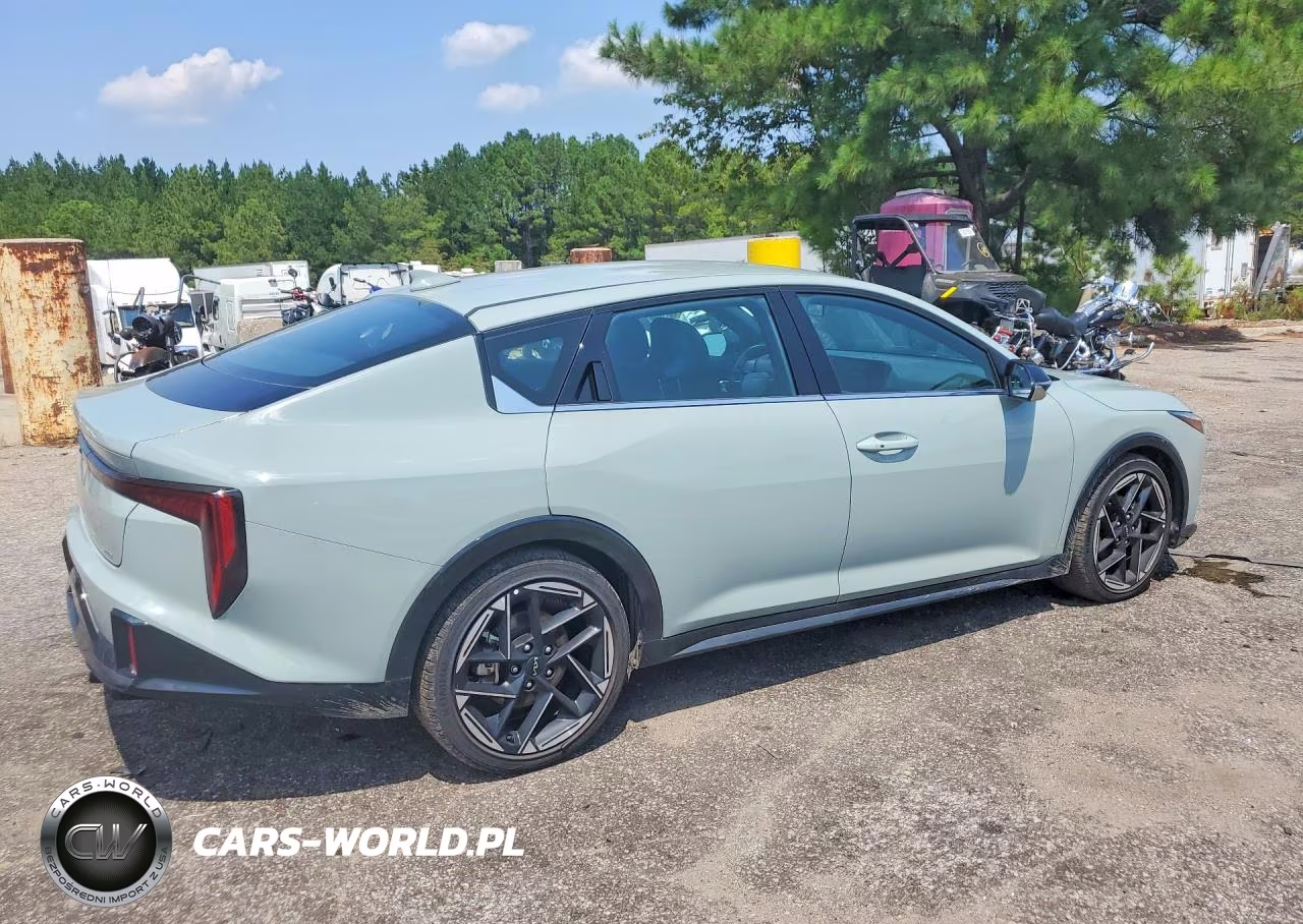 2025 Kia K4 Gt Line VIN:3KPFW4DE9SE154626 - 3
