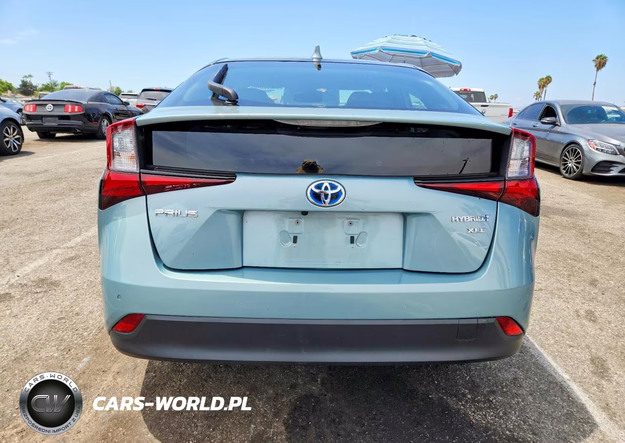 2022 Toyota Prius Night Shade VIN:JTDKAMFU3N3182595 - 6