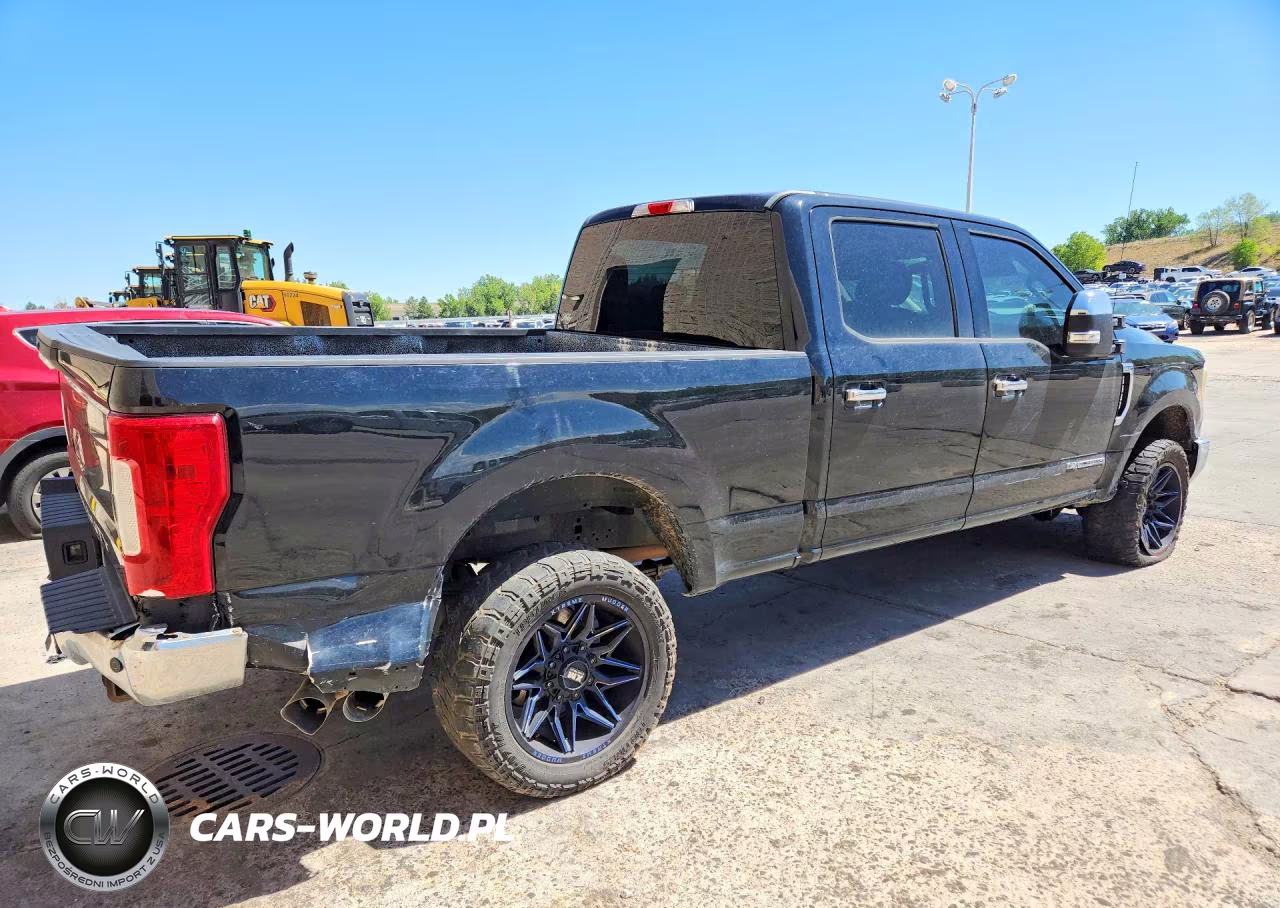 2017 Ford F250 Super Duty VIN:1FT7W2BT6HEC31113 - 3