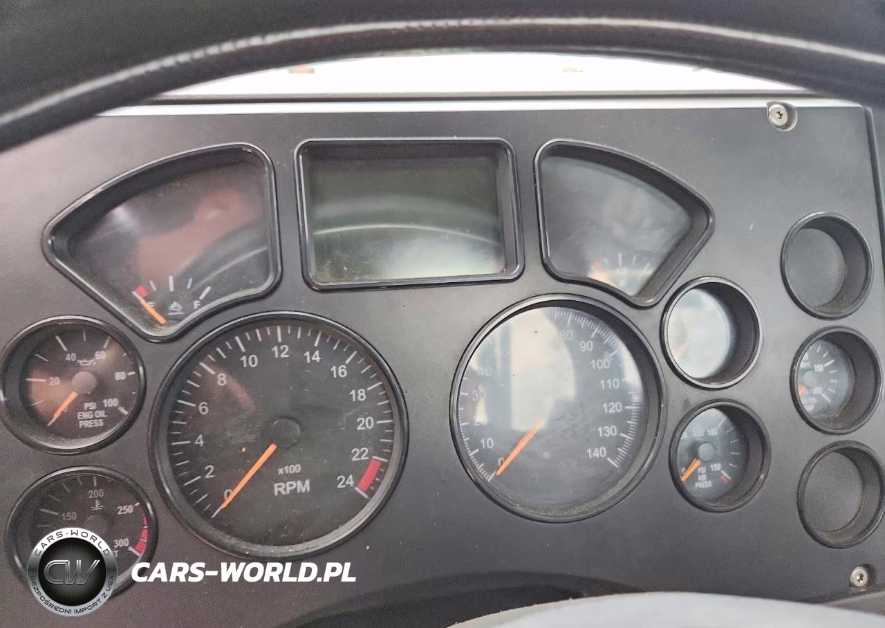 2016 Mack 600 Cxu600 VIN:1M1AW01X6GM008458 - 9