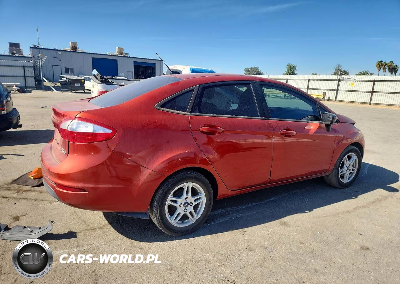 2018 Ford Fiesta Se VIN:3FADP4BJ3JM104433 - 3