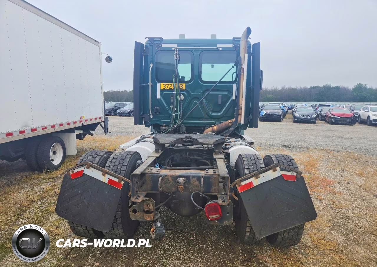 2018 Freightliner Cascadia 113 Semi Truck VIN:3AKBGADVXJSJL4351 - 6