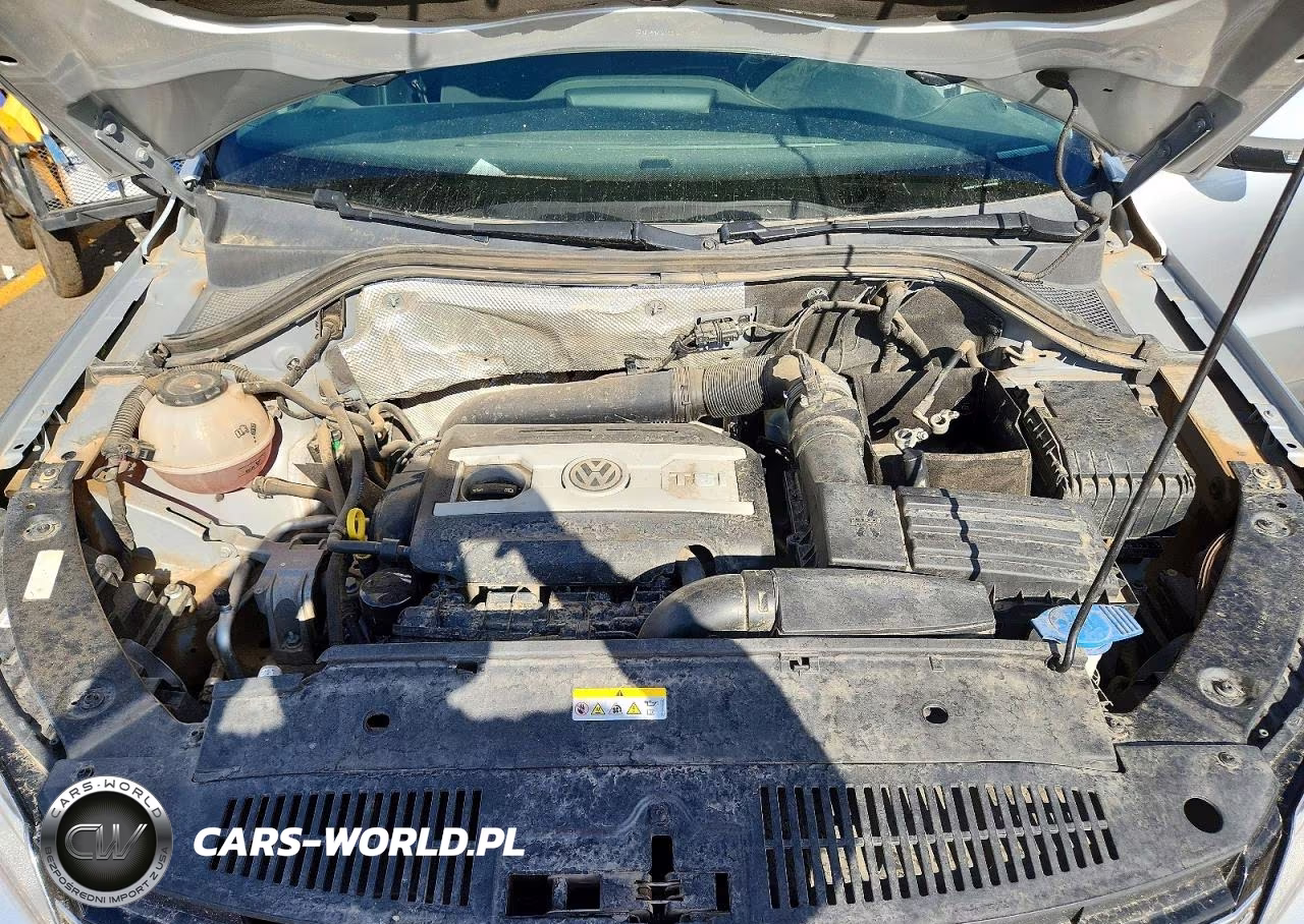 2018 Volkswagen Tiguan Limited VIN:WVGBV7AX5JK005095 - 11