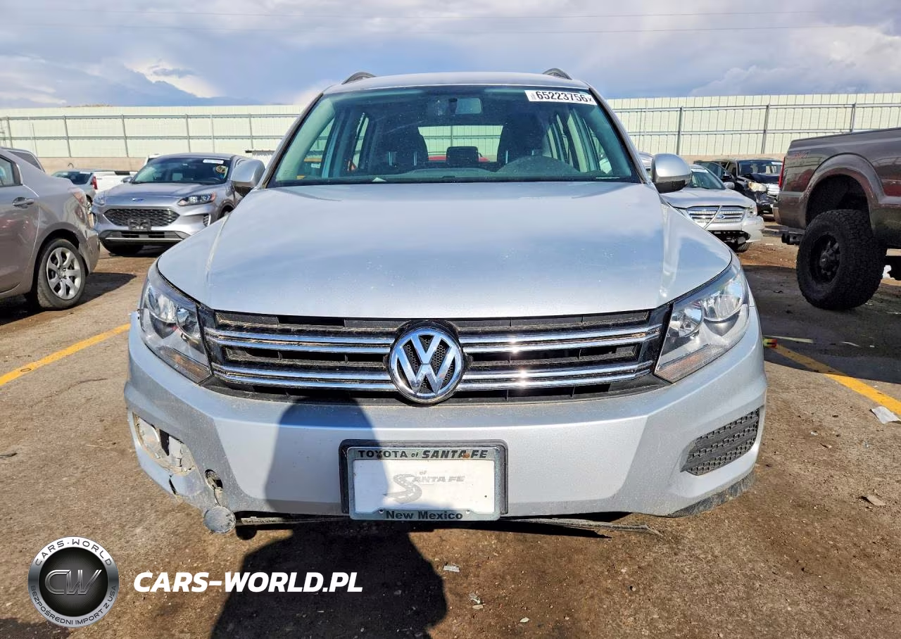 2018 Volkswagen Tiguan Limited VIN:WVGBV7AX5JK005095 - 5