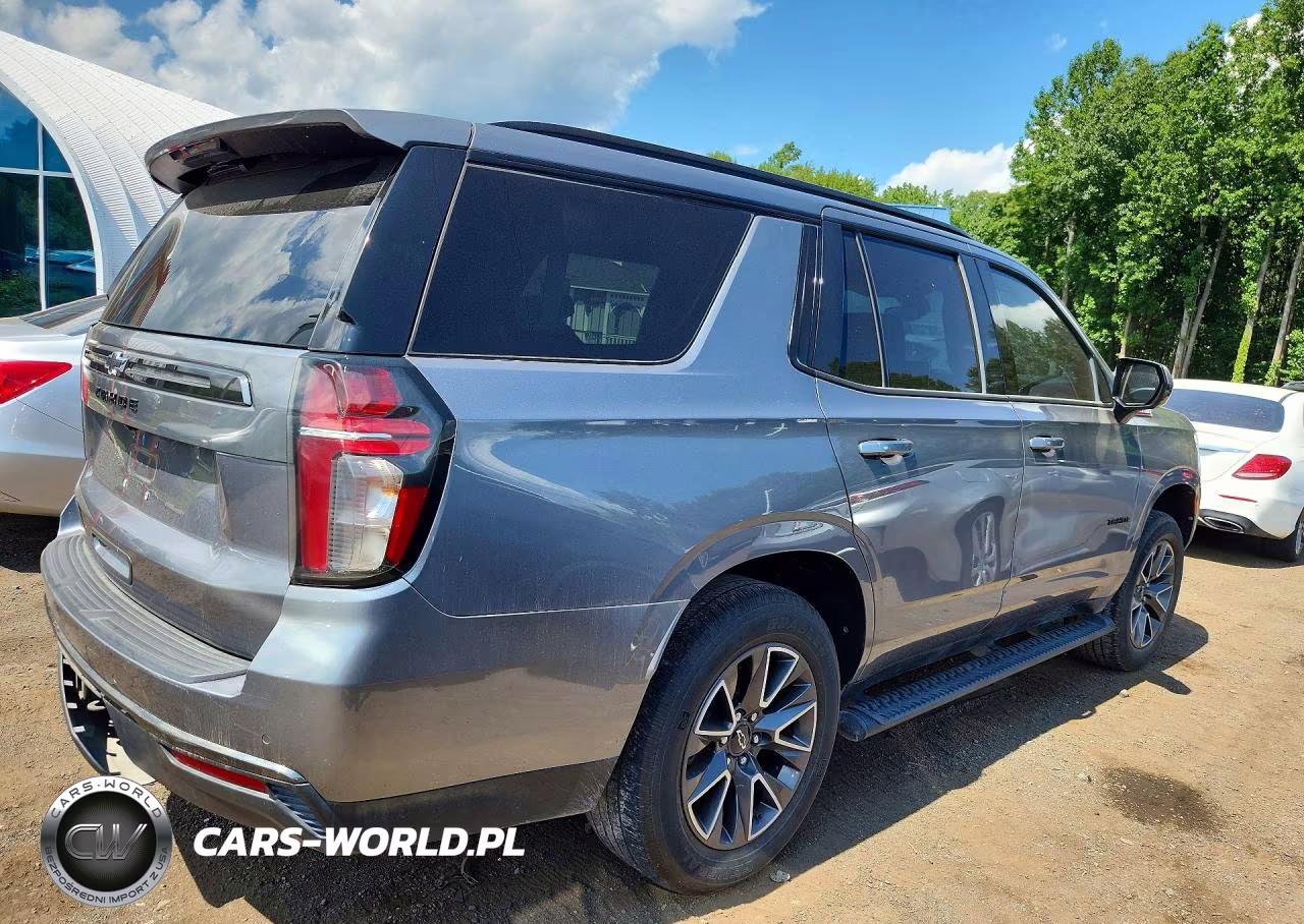 2022 Chevrolet Tahoe K1500 Z71 VIN:1GNSKPKD5NR162034 - 3