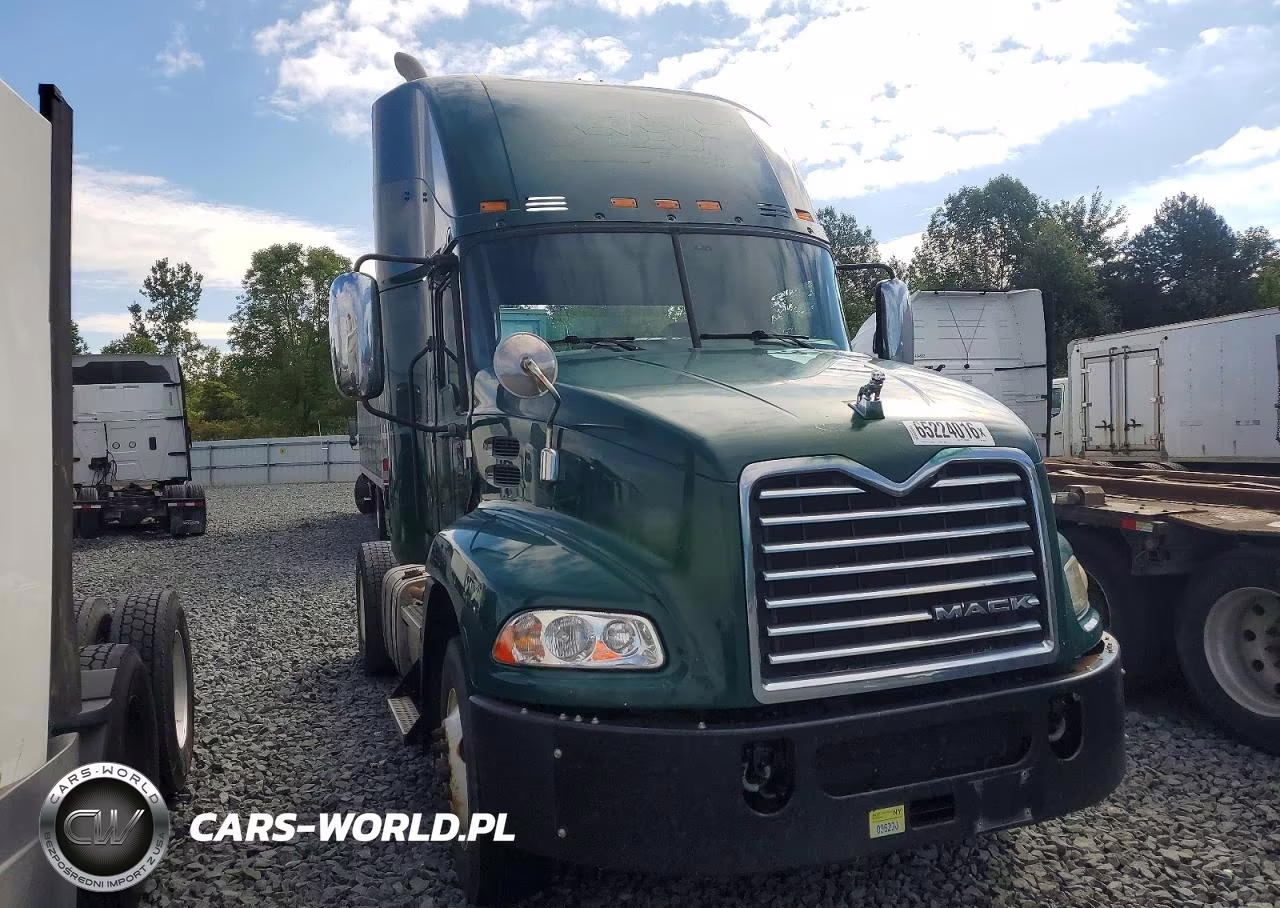 2017 Mack Cxu612 Semi Truck VIN:1M1AW01X7HM009717 - 13