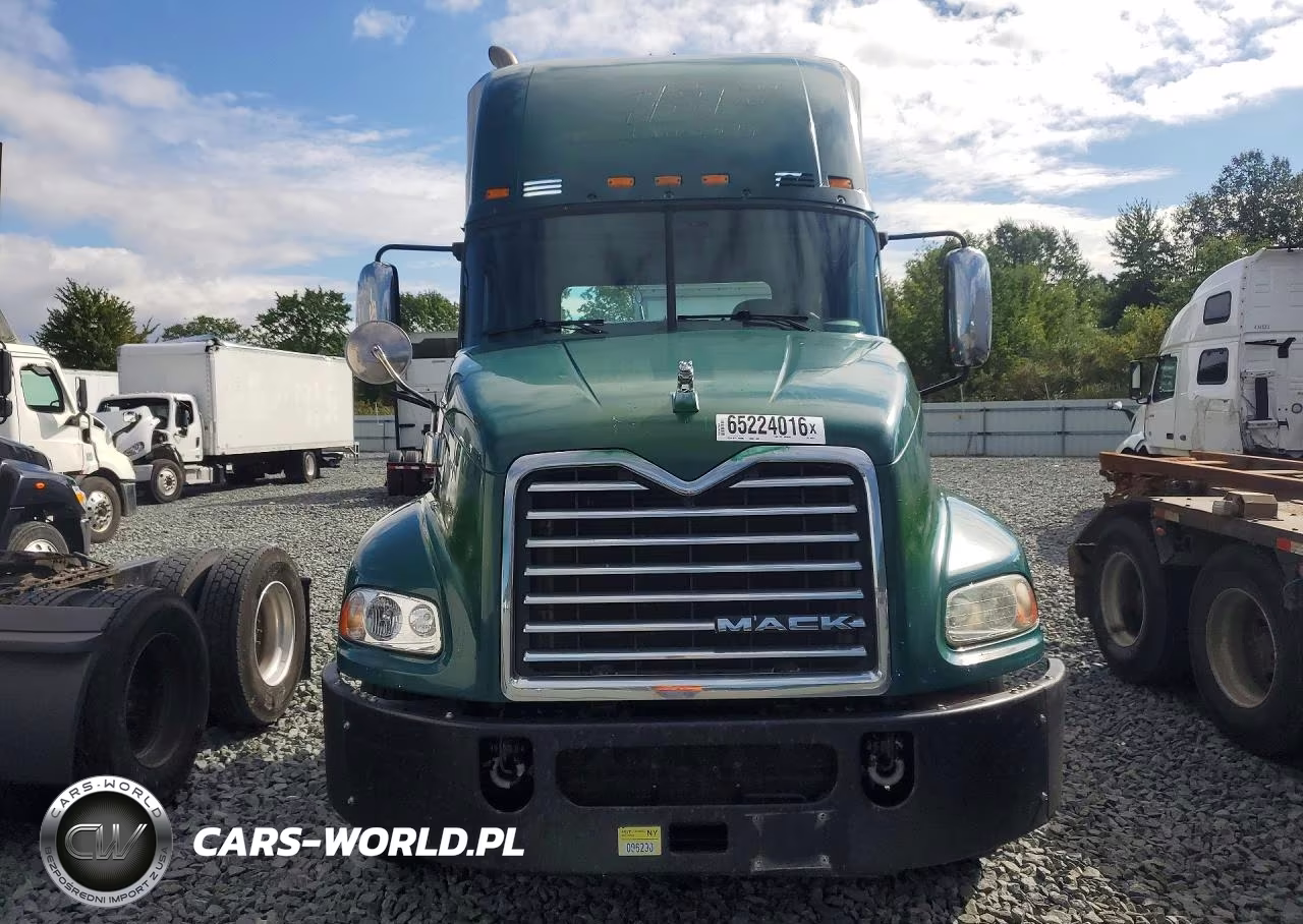 2017 Mack Cxu612 Semi Truck VIN:1M1AW01X7HM009717 - 5