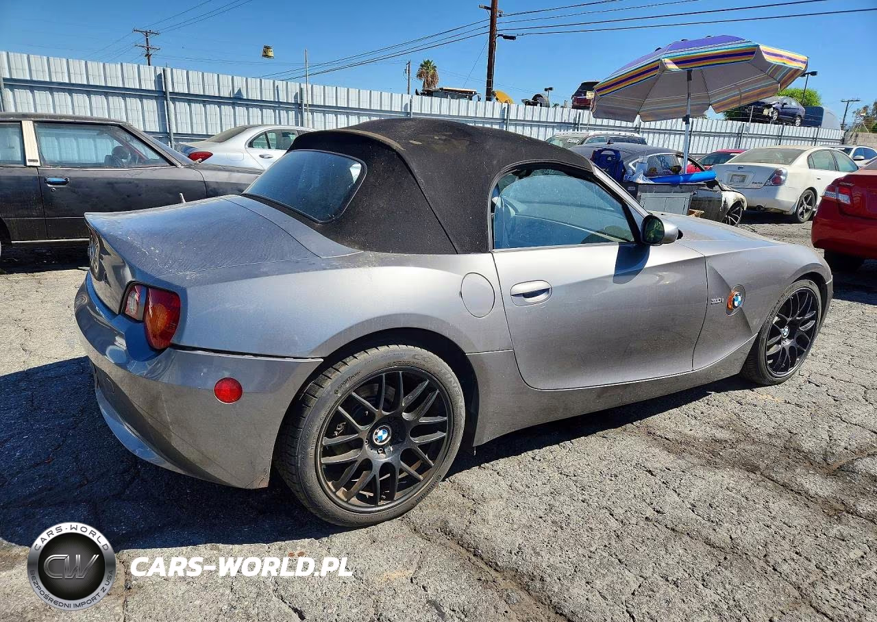 2003 BMW Z4 3.0 VIN:4USBT53463LU00394 - 3