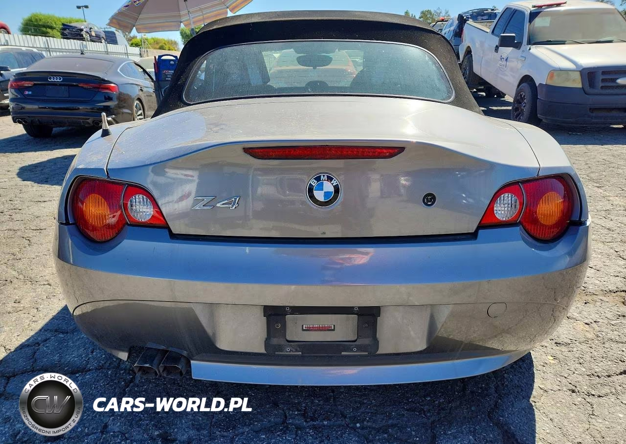 2003 BMW Z4 3.0 VIN:4USBT53463LU00394 - 6