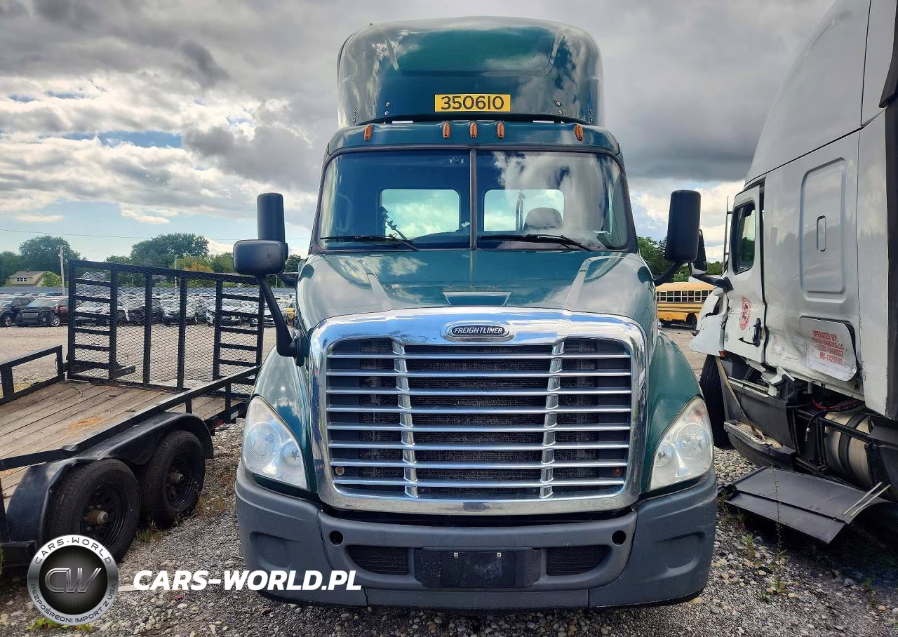 2016 Freightliner Cascadia 113 VIN:3AKBGADV1GDHE0214 - 5