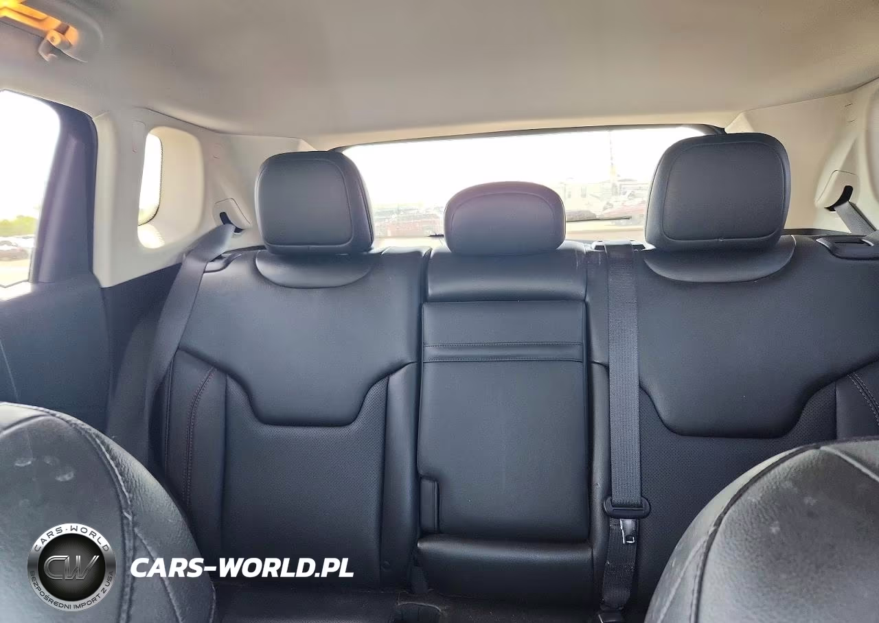 2019 Jeep Compass Limited VIN:3C4NJDCBXKT673195 - 10