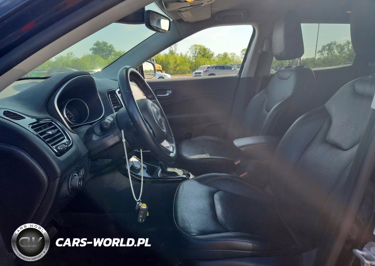 2019 Jeep Compass Limited VIN:3C4NJDCBXKT673195 - 7
