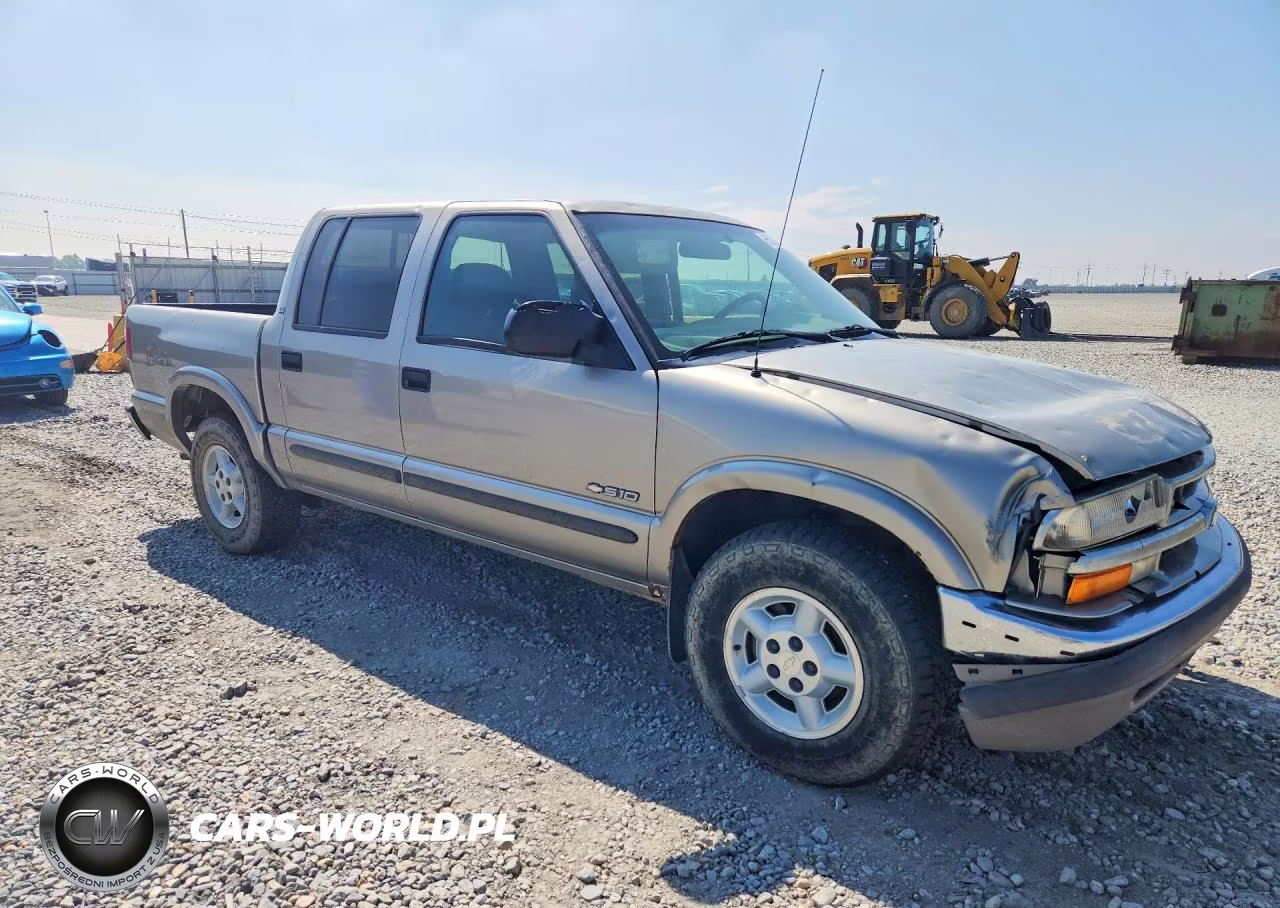 2002 Chevrolet S-10 VIN:1GCDT13W62K139412 - 4