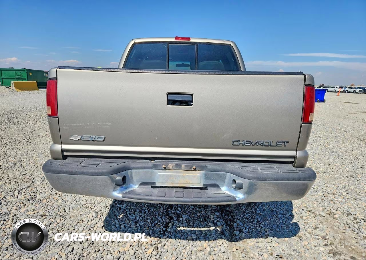 2002 Chevrolet S-10 VIN:1GCDT13W62K139412 - 6
