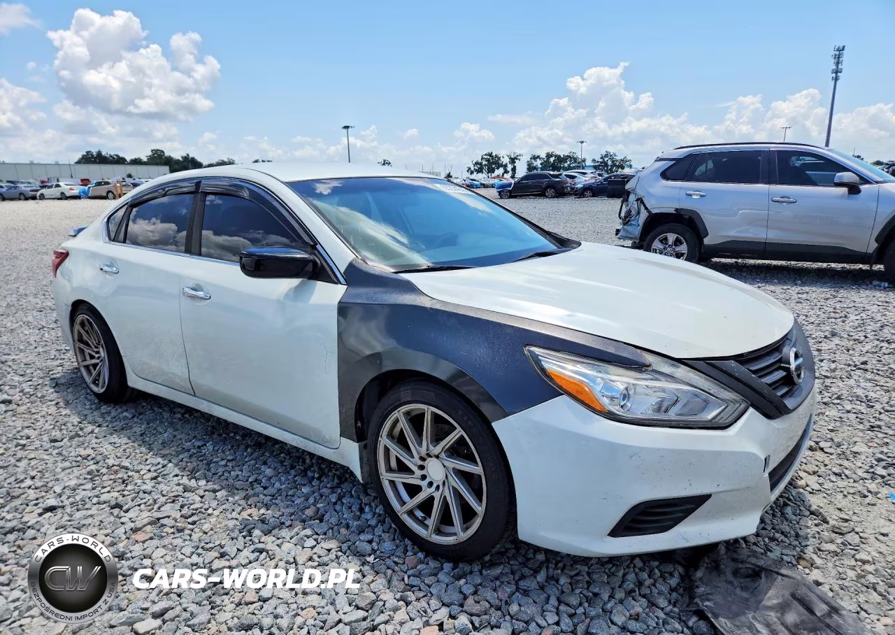 2017 Nissan Altima 2.5 Sr VIN:1N4AL3AP7HC248089 - 4