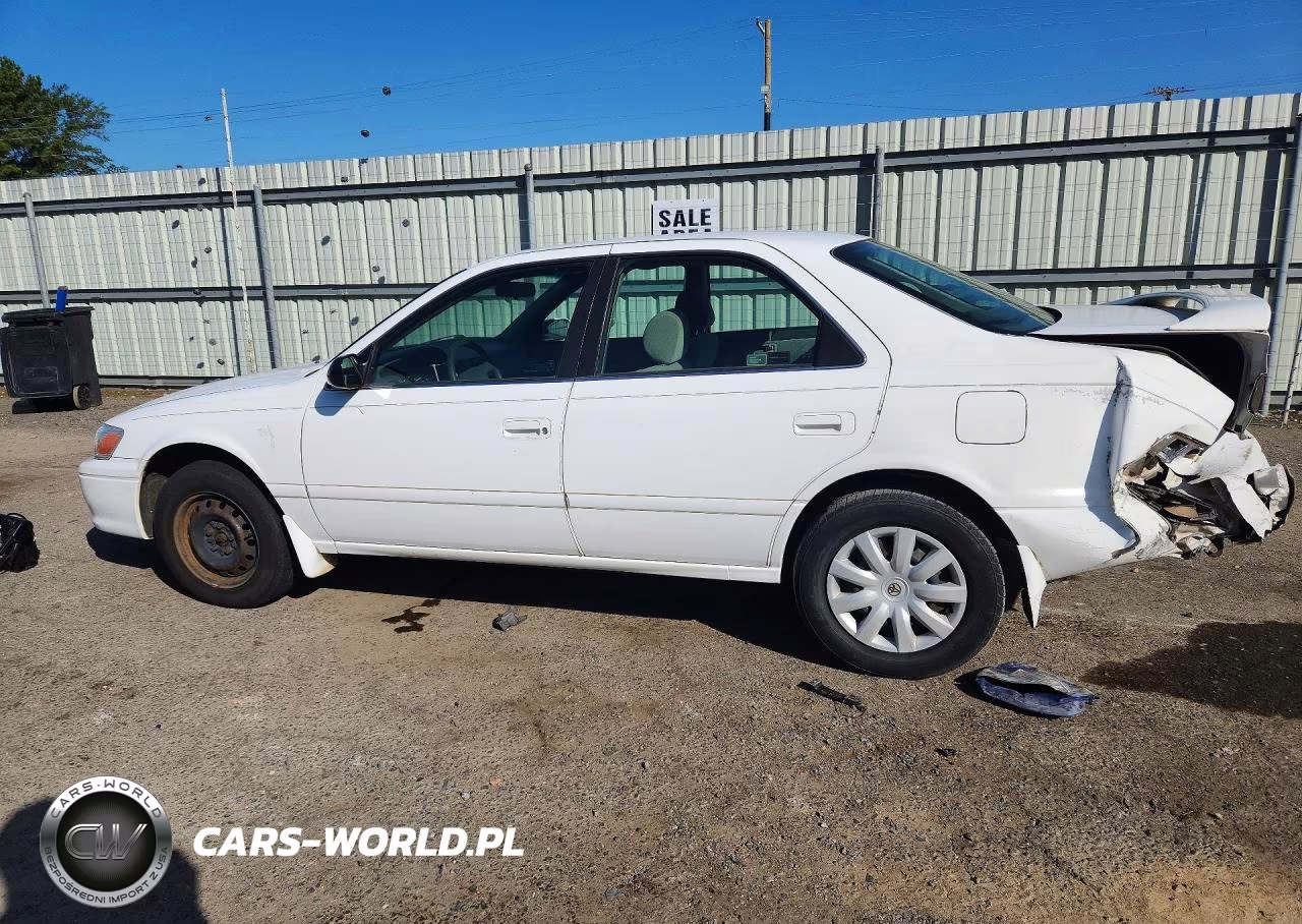 2000 Toyota Camry Le VIN:JT2BG22K2Y0403500 - 2