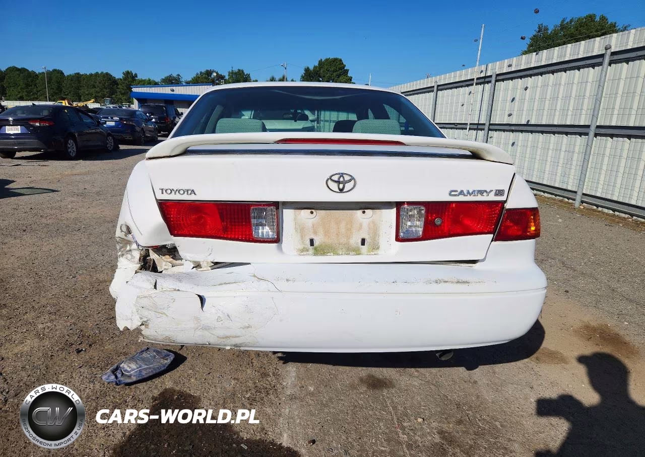 2000 Toyota Camry Le VIN:JT2BG22K2Y0403500 - 6