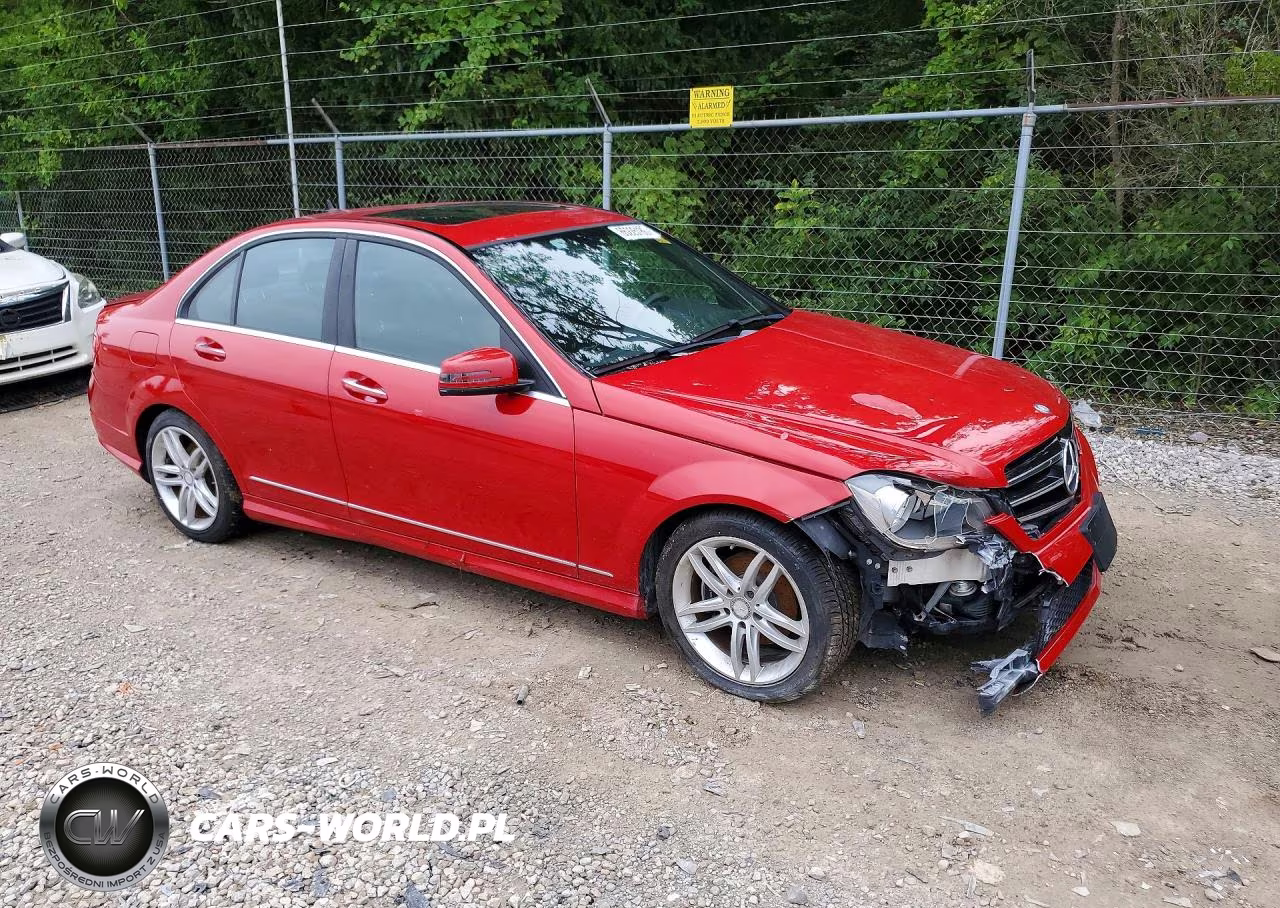 2014 Mercedes-Benz C 250 VIN:WDDGF4HB3EA947163 - 4