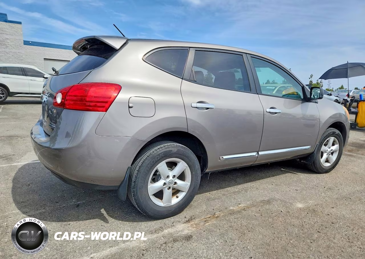 2012 Nissan Rogue S VIN:JN8AS5MT5CW303183 - 3