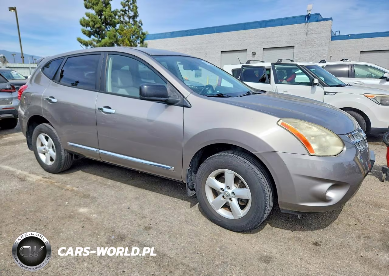 2012 Nissan Rogue S VIN:JN8AS5MT5CW303183 - 4