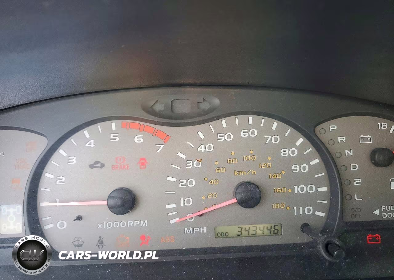 2001 Toyota Sequoia VIN:5TDBT44A01S025506 - 9