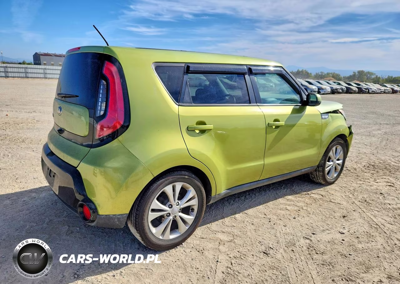 2016 Kia Soul + VIN:KNDJP3A5XG7818512 - 3