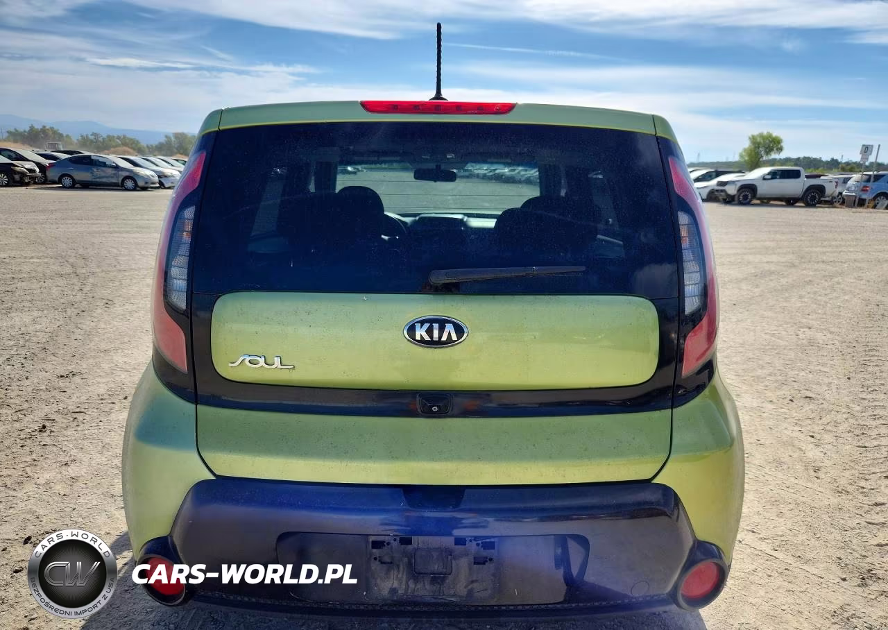 2016 Kia Soul + VIN:KNDJP3A5XG7818512 - 6
