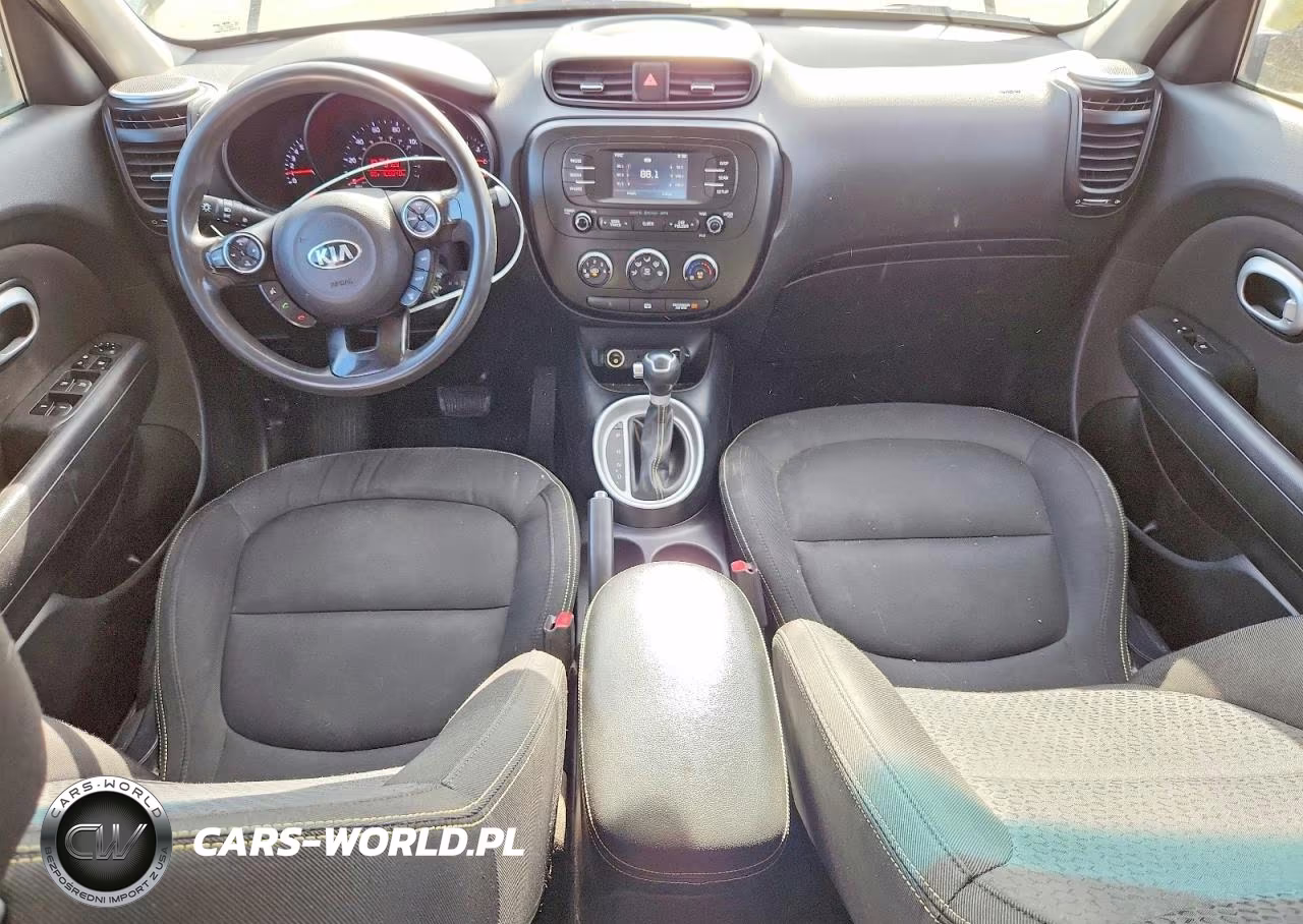 2016 Kia Soul + VIN:KNDJP3A5XG7818512 - 8