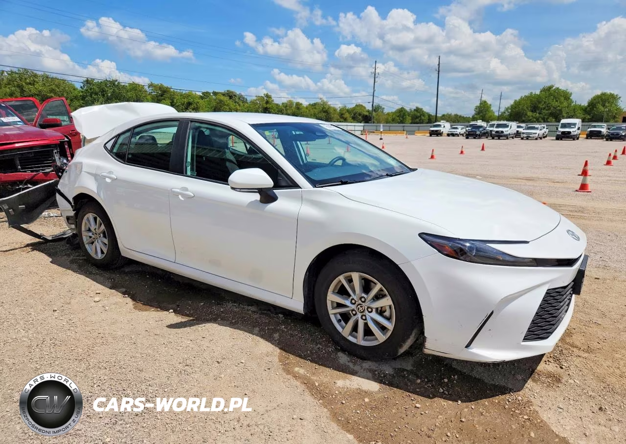 2025 Toyota Camry Le VIN:4T1DAACK5SU097611 - 4