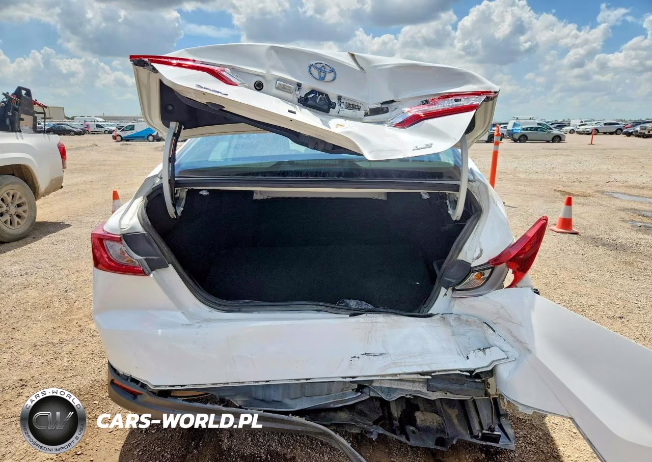 2025 Toyota Camry Le VIN:4T1DAACK5SU097611 - 6