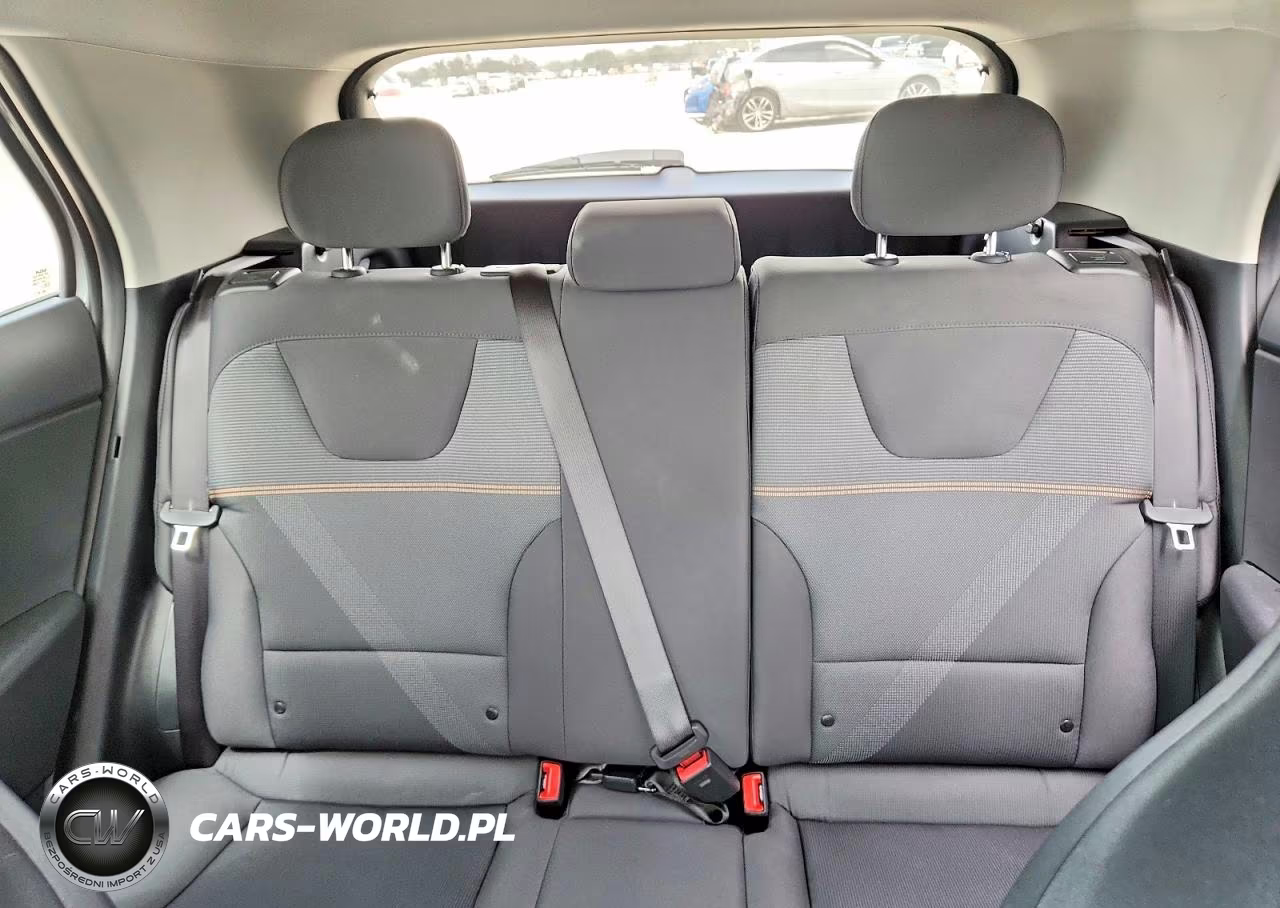 2026 Kia Niro Lx VIN:KNDCP3LE9T5362238 - 10
