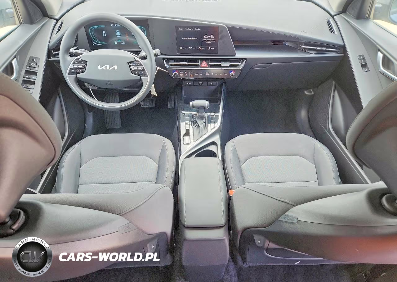 2026 Kia Niro Lx VIN:KNDCP3LE9T5362238 - 8