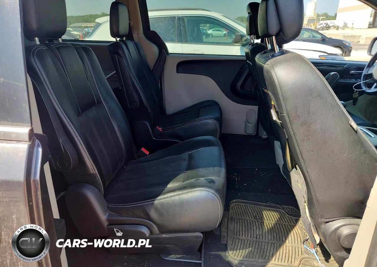 2019 Dodge Grand Caravan Sxt VIN:2C4RDGCG2KR797504 - 10